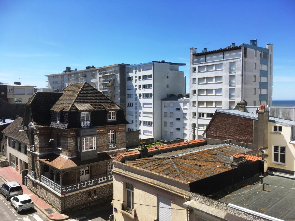 Duplex T4 Idealement Situe Entre La Place Du Marche Et Le Bord De Mer Le Touquet Zewnętrze zdjęcie